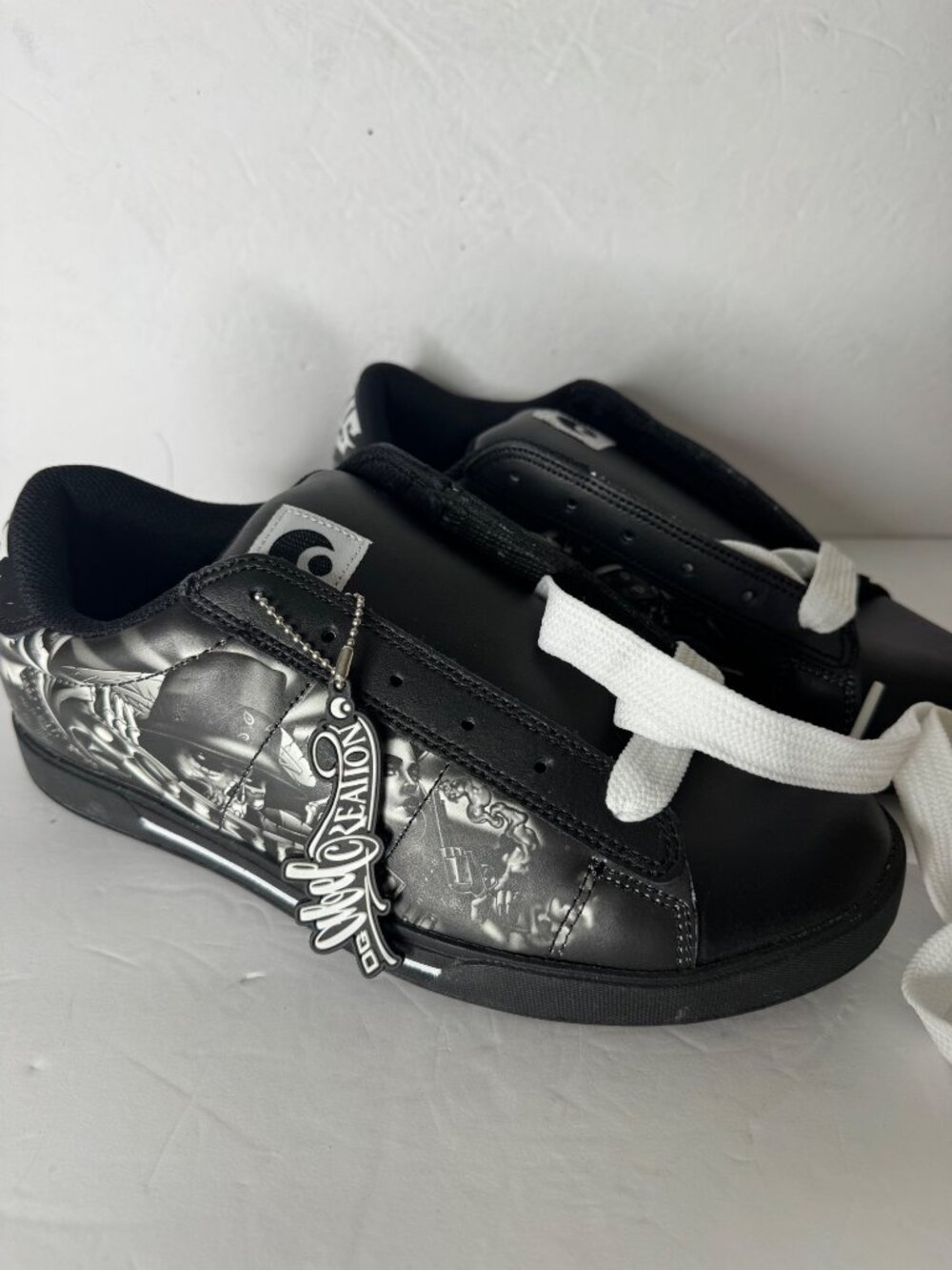 Osiris Serve Abel Y2K Skate Sneaker Tattoo Skull Pistol Black White US 9 EU 42 - Picture 4 of 11
